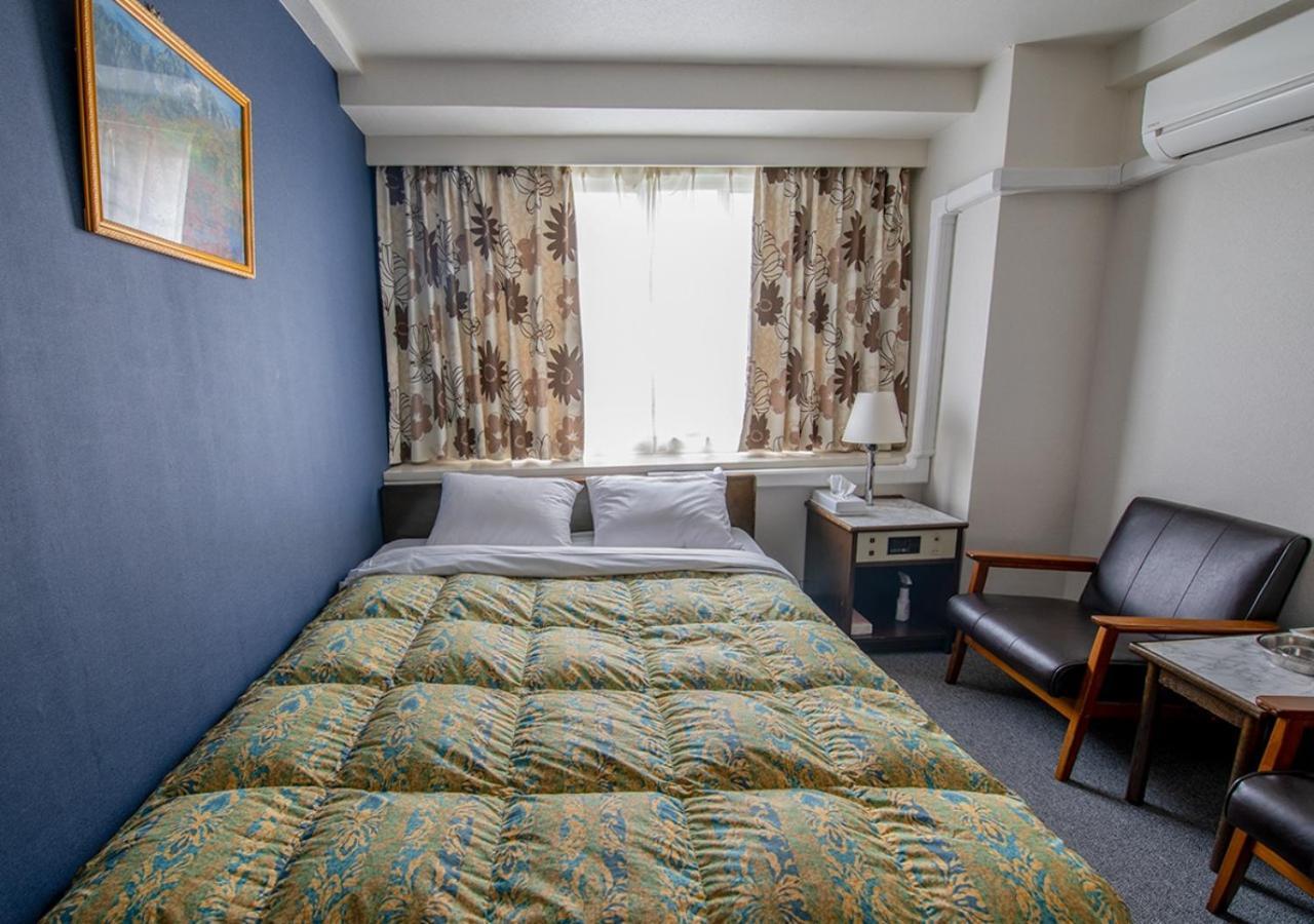 Hotel Koryukaku Tōkyō Extérieur photo